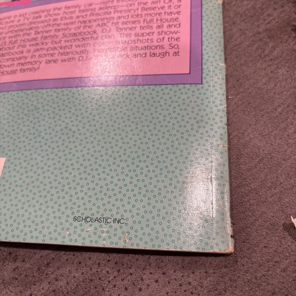 D.J.'S Full House Family Scrapbook 1992 1st Paperback Scholastic Candace Bure - Picture 16 of 16